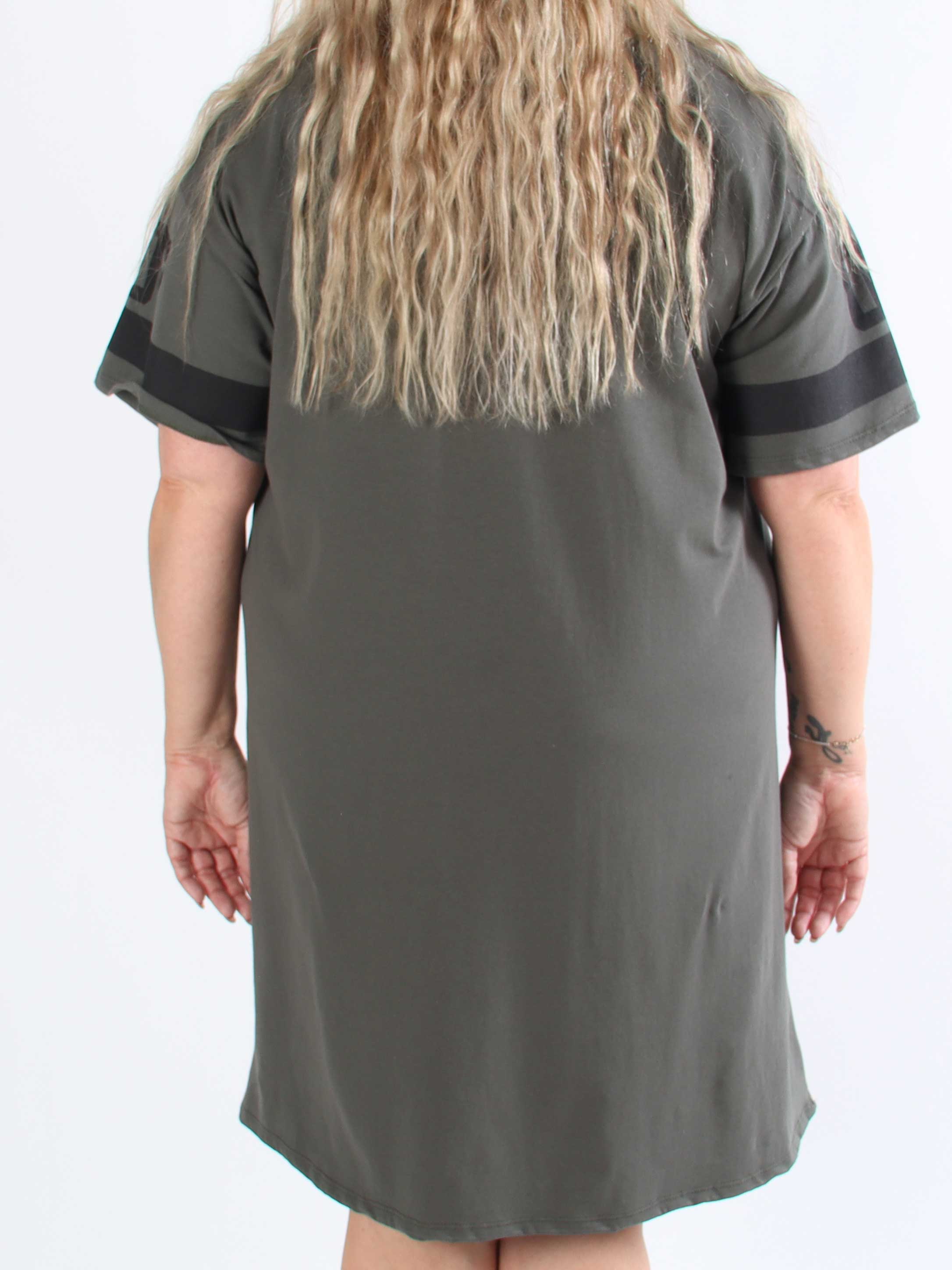 Millie - Plus size queen t-shirt kjole i blødt bomuld